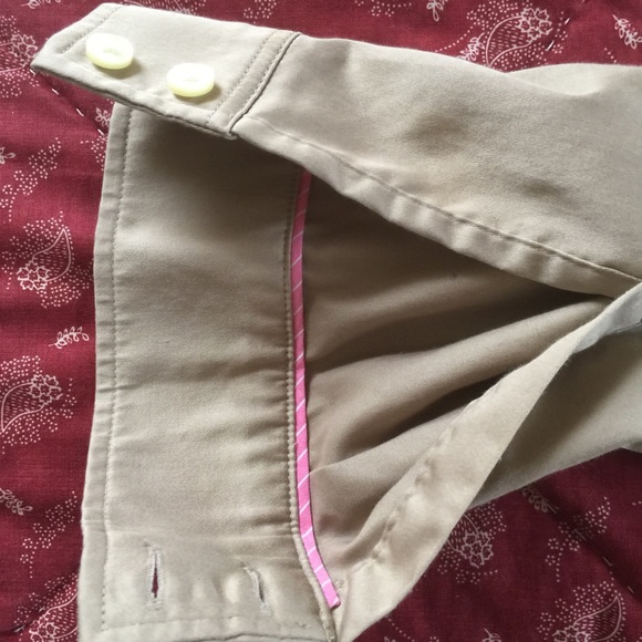 Beautiful Button-Down - Picture 7 of 8